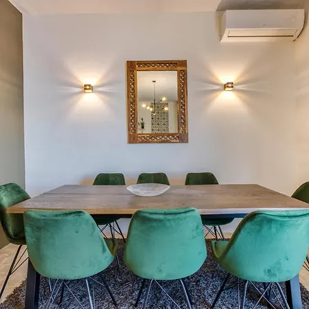 Spacious Seafront With Terrace, Bbq & Views By 360 Estates Apartman