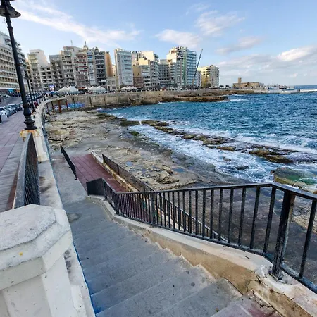 Spacious Seafront With Terrace, Bbq & Views By 360 Estates Sliema