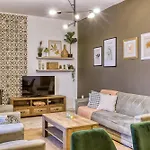 Lägenhet Spacious Seafront With Terrace, Bbq & Views By 360 Estates