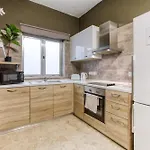 Spacious Seafront With Terrace, Bbq & Views By 360 Estates Sliema