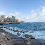 Spacious Seafront With Terrace, Bbq & Views By 360 Estates