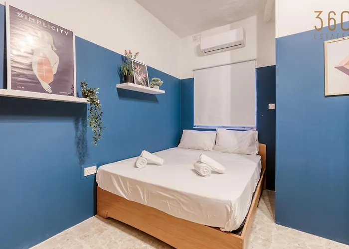 아파트 Spacious Seafront With Terrace, Bbq & Views By 360 Estates 슬리에마