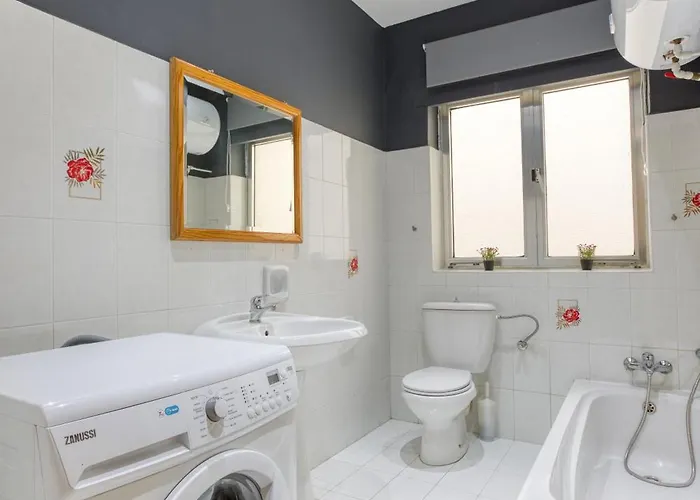 Spacious Seafront With Terrace, Bbq & Views By 360 Estates