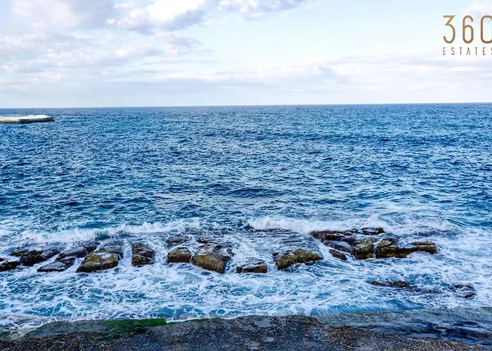 Διαμέρισμα Spacious Seafront With Terrace, Bbq & Views By 360 Estates *