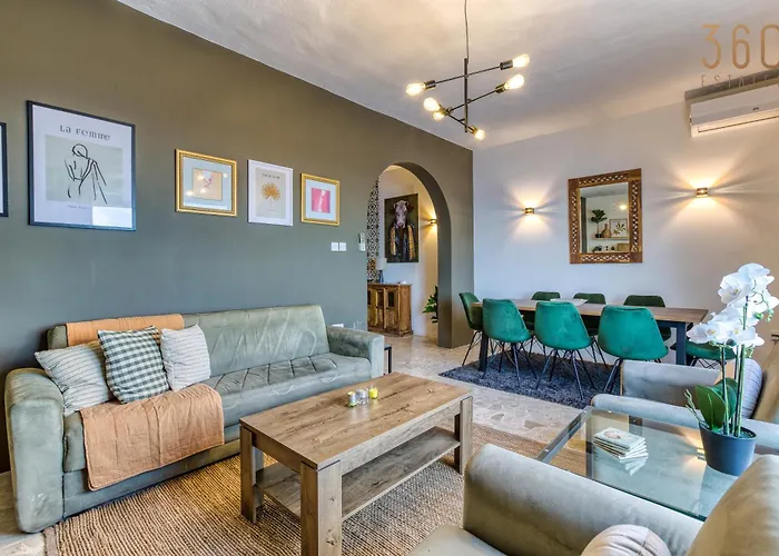 Spacious Seafront With Terrace, Bbq & Views By 360 Estates Διαμέρισμα *