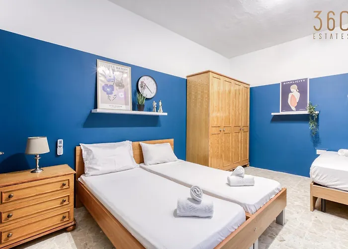 Spacious Seafront With Terrace, Bbq & Views By 360 Estates