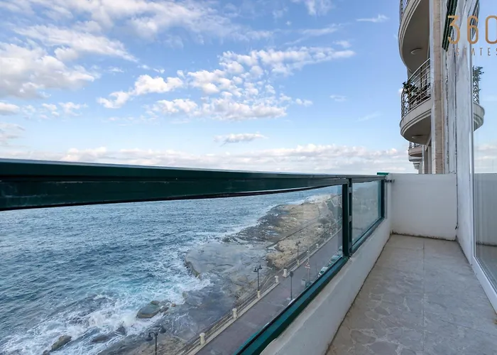 Spacious Seafront With Terrace, Bbq & Views By 360 Estates 아파트 슬리에마