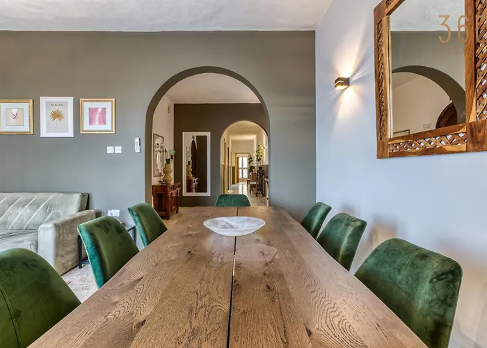 Διαμέρισμα Spacious Seafront With Terrace, Bbq & Views By 360 Estates *