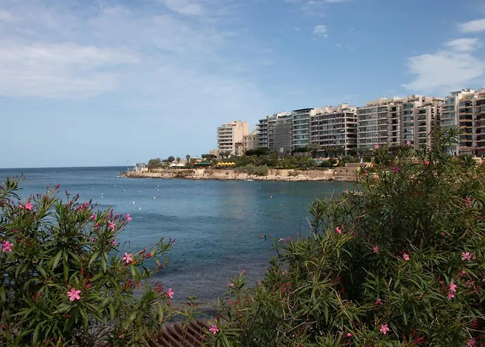 Spacious Seafront With Terrace, Bbq & Views By 360 Estates