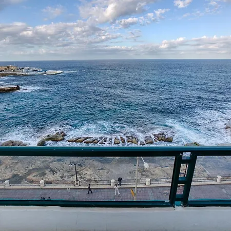 Spacious Seafront With Terrace, Bbq & Views By 360 Estates