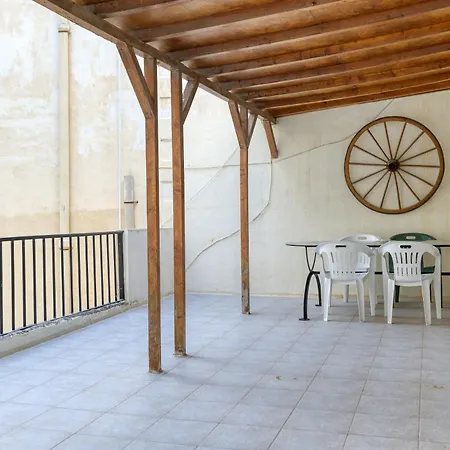 Spacious Seafront With Terrace, Bbq & Views By 360 Estates